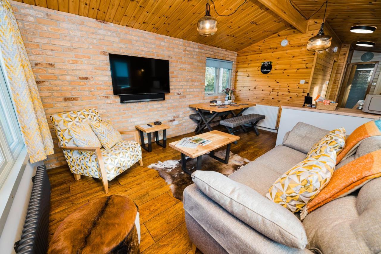 Low Moor Lodge Скарборо Екстер'єр фото