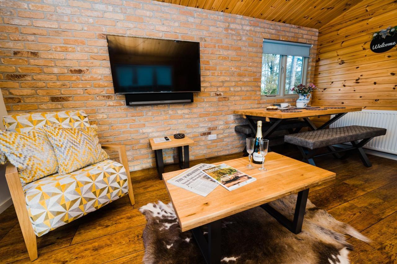 Low Moor Lodge Скарборо Екстер'єр фото