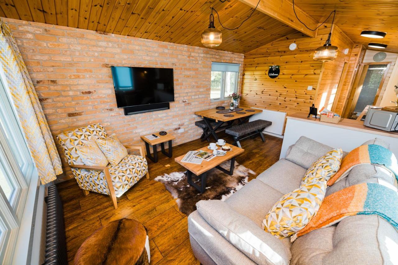 Low Moor Lodge Скарборо Екстер'єр фото