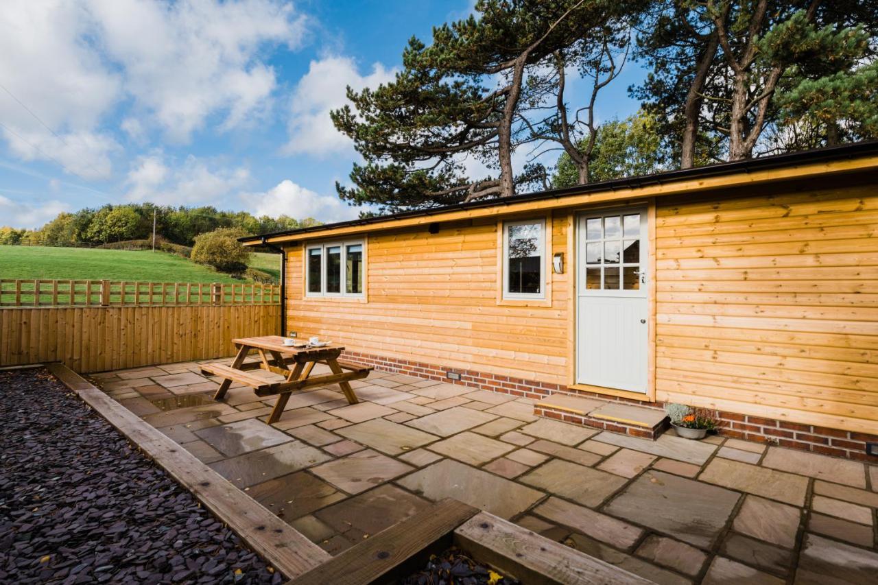 Low Moor Lodge Скарборо Екстер'єр фото